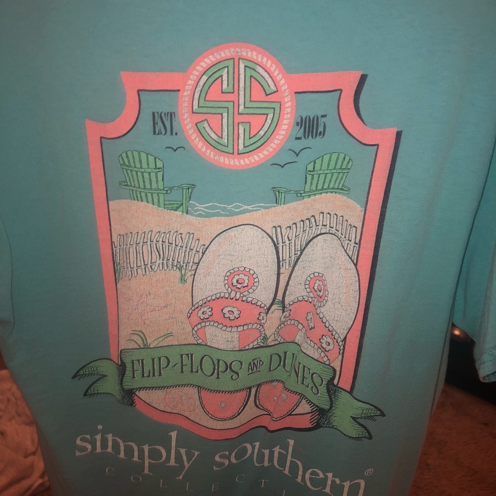 simply southern shirt size medium